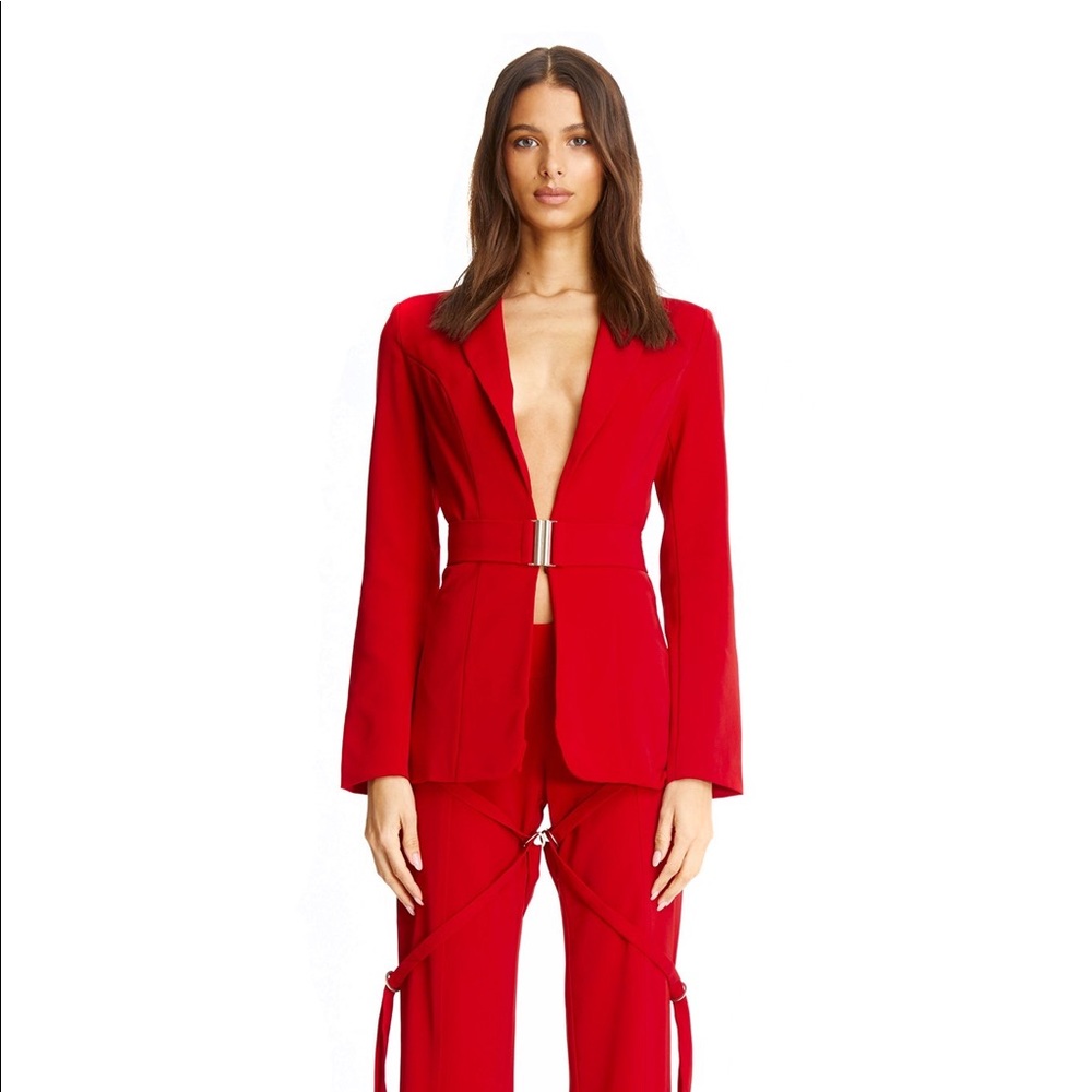 I.AM.GIA. Synopsis Blazer